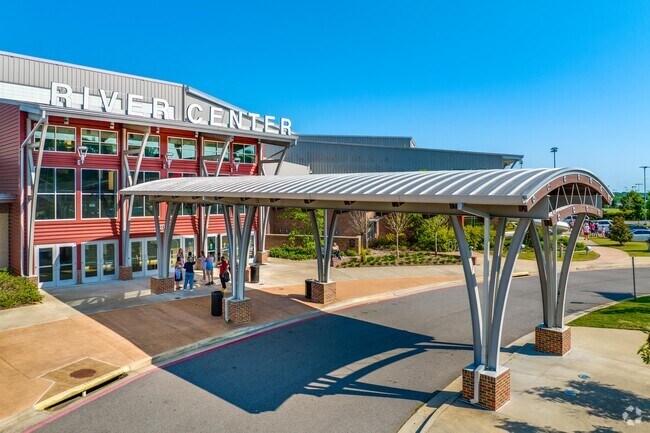 Riverside park has playing fields, a community center, and amenities serving Benton Arkansas.