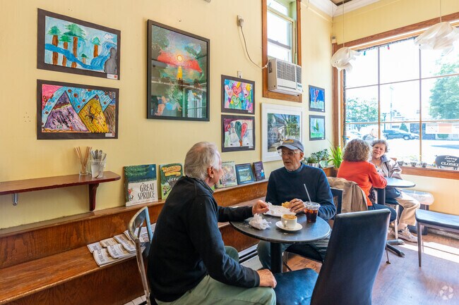 Sea Cliff Bistro is a cozy spot for coffee and community gatherings.