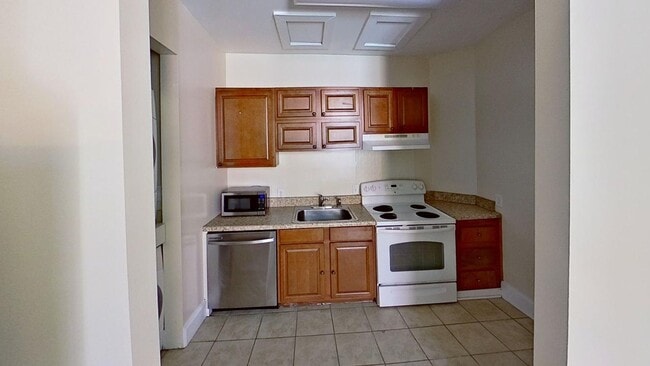 55 Bull St unit B, Charleston, SC 29401 - photo 2