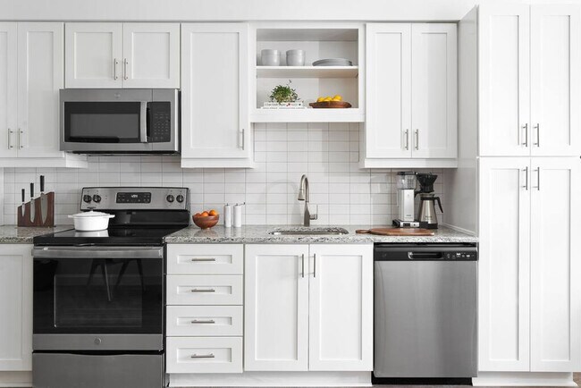 516 Lea Ave unit ID1226731P, Nashville, TN 37203 - photo 6