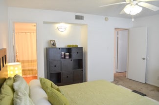 4000 Weeks Park Ln, Wichita Falls, TX 76308