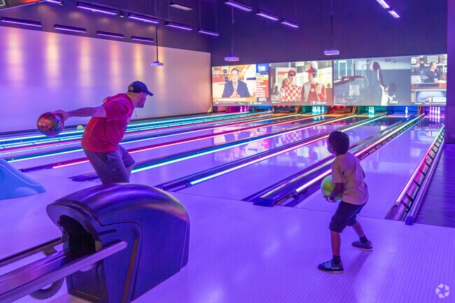 Northpointe families know that Main Event has bowling, arcades and food for fun gatherings.
