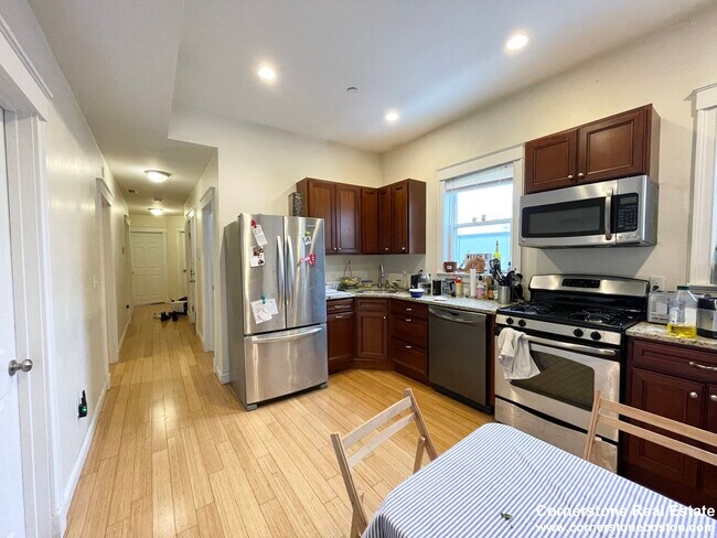1625 Tremont St unit 2, Roxbury Crossing, MA 02120 - photo 5
