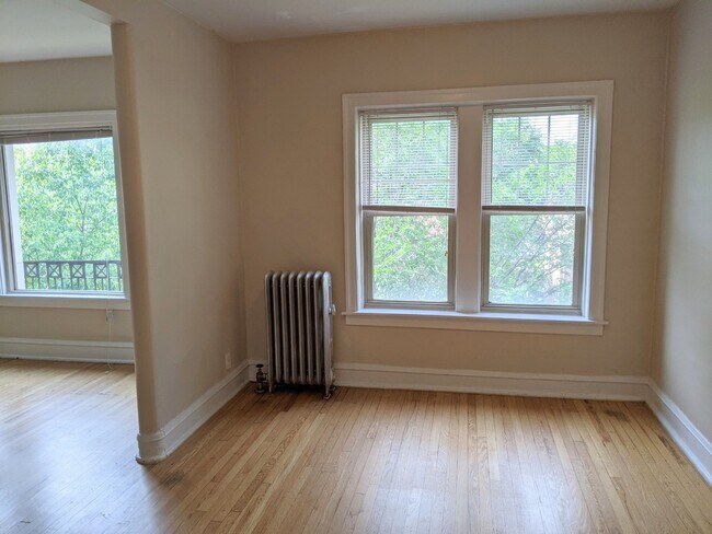 828 Reba Place unit 30-3N, Evanston, IL 60202 - photo 4