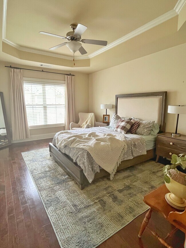 6453 Chariot St, Atlanta, GA 30328 - photo 4