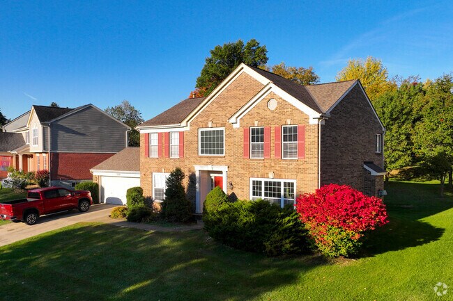 New construction is abundant as New Traditional homes are being built in Cold Spring.