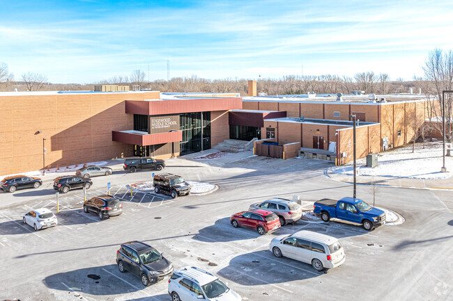 Edgewood students are encouraged to seek out growth, learning and discovery.