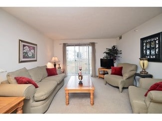 1522 Fieldstone Dr, Lawrenceburg, KY 40342