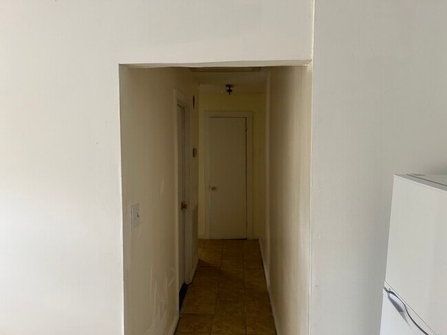 1156 Wilson St unit 1156 Wilson St, Orangeburg, SC 29115 - photo 4