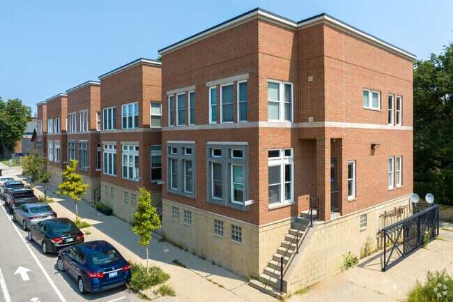 Townhouses are a great way to get into the Midtown neighborhood.