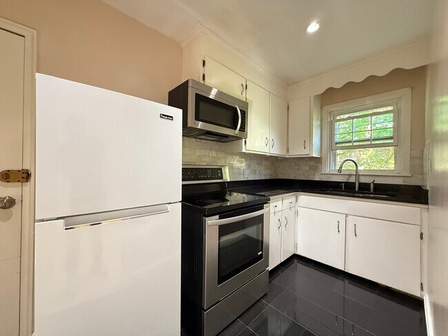 5 Dexter St unit 1, Malden, MA 02148 - photo 3