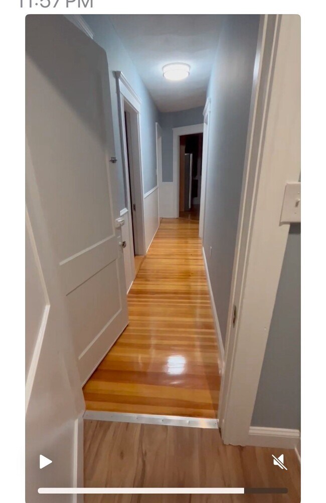 80 Fort St unit Second Floor, East Providence, RI 02914 - photo 6