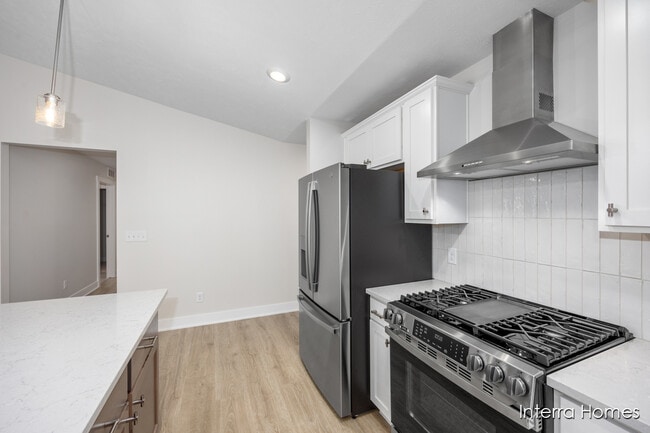 980 Scioto Dr NW, Comstock Park, MI 49321 - photo 2