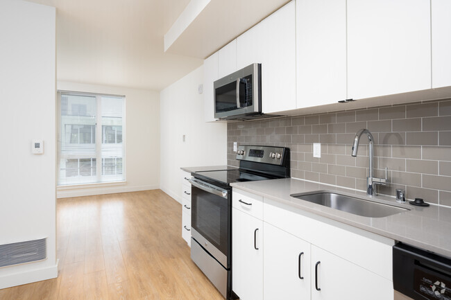 Studio, 1BR - 490-497SF