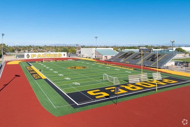 Marcos De Niza High School is a 4A school in the East Valley Division.