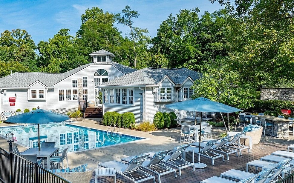 The Retreat at Stillmeadow, Cincinnati, OH 45245 - photo 1