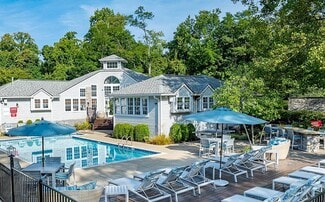 380 Saint Andrews Dr, Cincinnati, OH 45245