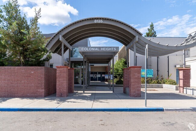 Colonial Heights School serves students in the Colonial Heights community.