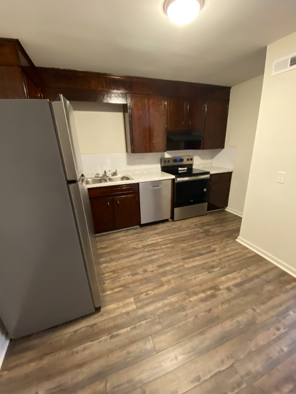 441 9th Ave NE Unit Right, Hickory, NC 28601