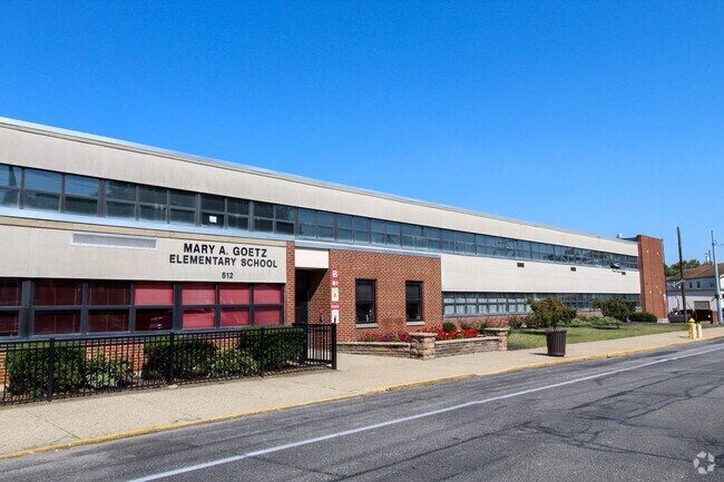 Mary A. Goetz Elementary School serves students in the Covington community.