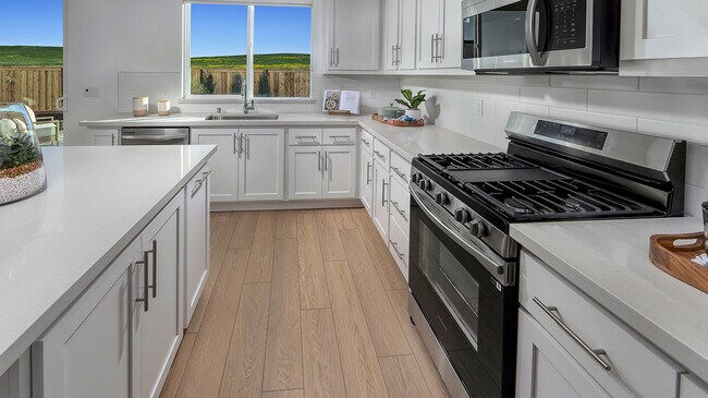 2631 Atascadero Dr, Fairfield, CA 94533 - photo 3