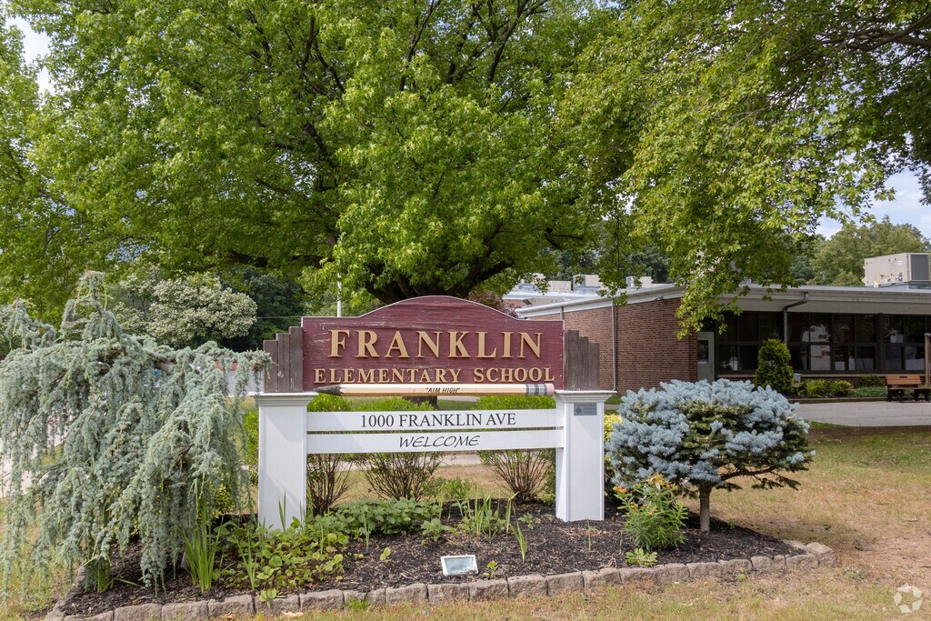 The Franklin Elementary School in South Plainfield serves all students in grades K-4.