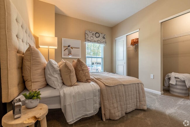 Victoria Manor, Columbus, OH 43219 - photo 7