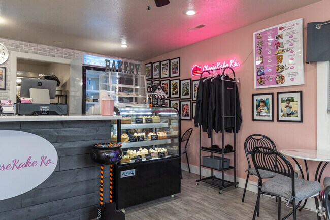 CheeseKake Ko in Ashton serves artisan cheesecakes in a cozy downtown spot.