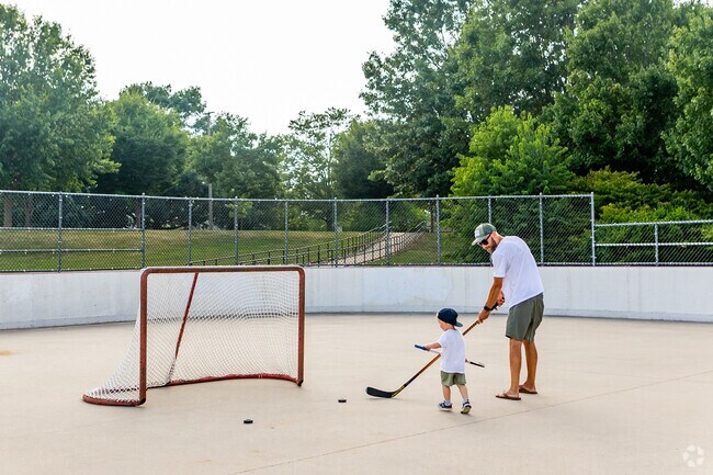 Riverwalk Park has an open use inline skating rink for all your summer hockey needs.