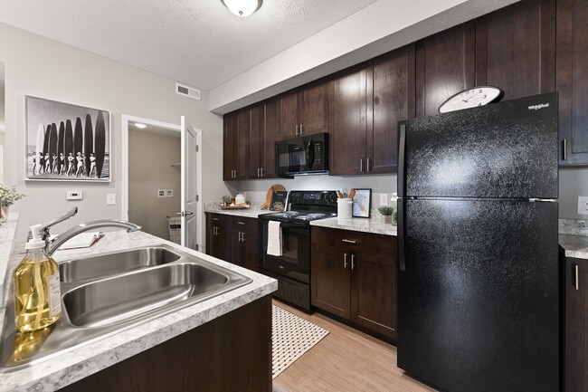 Andrew Reserve, Columbus, OH 43081 - photo 7