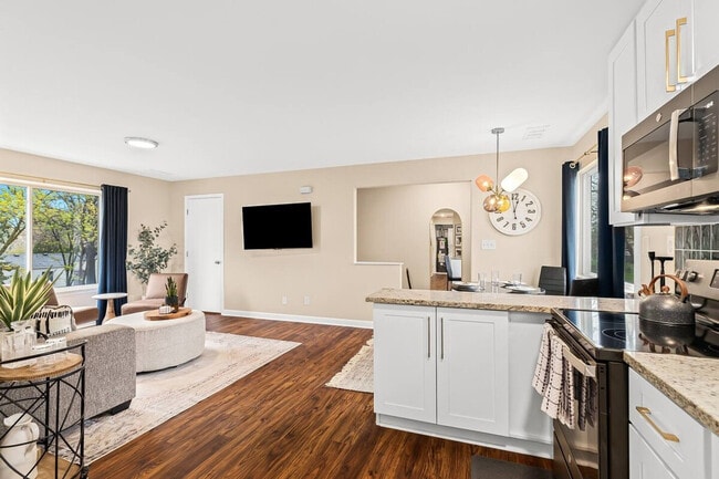 18435 Sharon Ln unit ID1032346P, Roseville, MI 48066 - photo 7