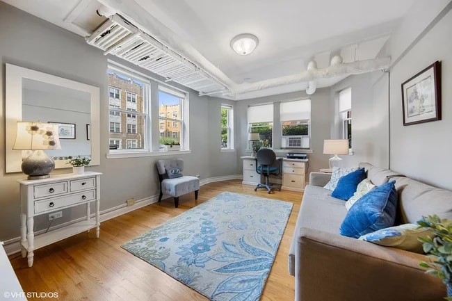 50 Forest Ave unit GS, Riverside, IL 60546 - photo 3