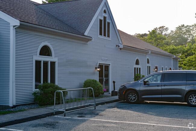 The Southeast Alternative School was once in this building but has not been for several years.