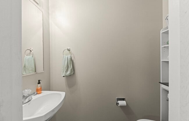 2024 Grayhawk Dr, Aurora, IL 60503 - photo 5