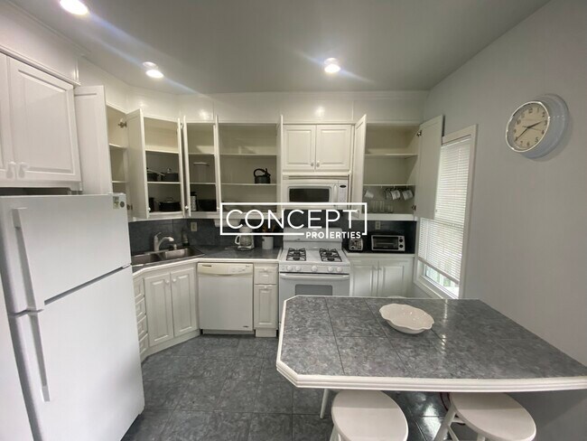 60 London St unit 2, Boston, MA 02128 - photo 3