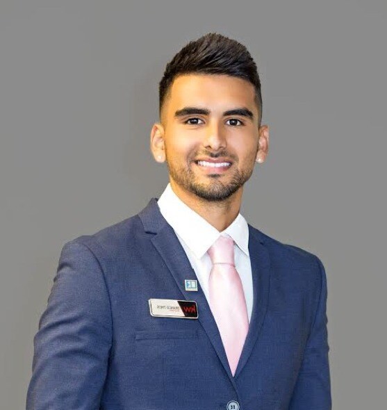 Agent Photo