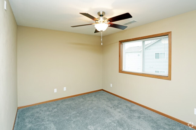 Kinsale Condominiums, Waterloo, IA 50701 - photo 6