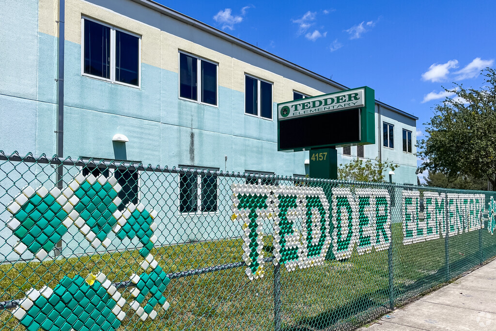 Tedder Elementary School sign welcomes students in Pompano Beach, FL.