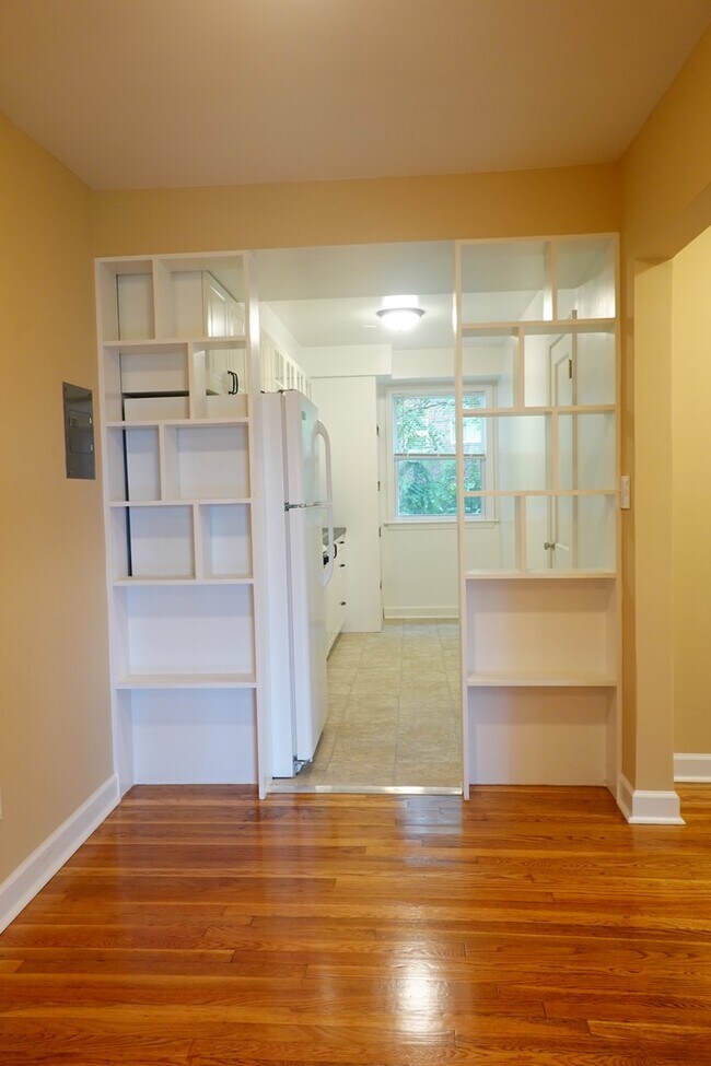 8713 Plymouth St unit 3, Silver Spring, MD 20901 - photo 7