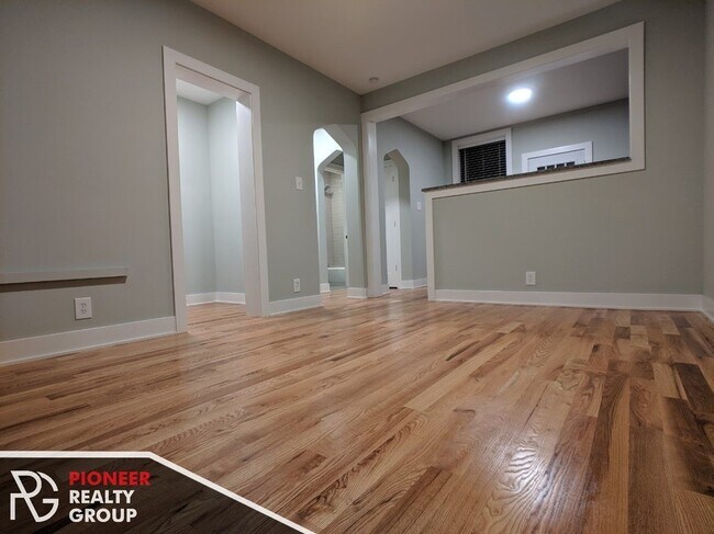 4419 N Wolcott Ave unit 3, Chicago, IL 60640 - photo 4