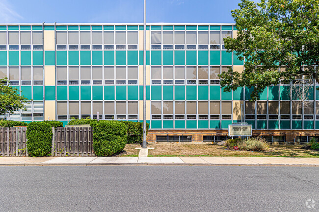 St James Elementary School