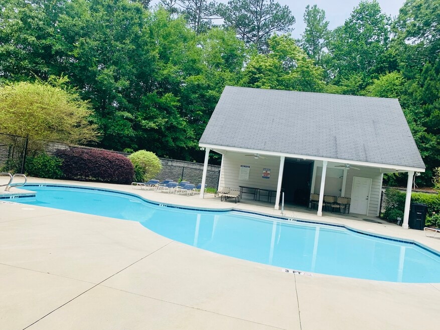 3194 Mill Springs Cir, Buford, GA 30519 - photo 1