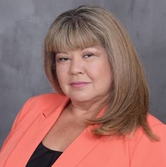 Lee Ann Simon