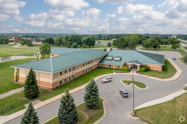 Voyager Elementary School offers a variety of programs that challenge children.