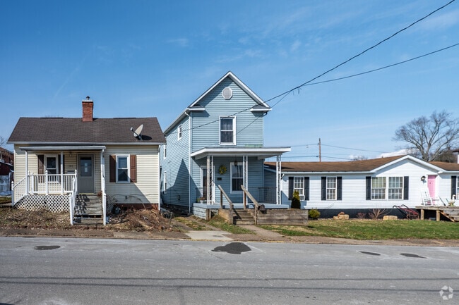 Older shotgun-style homes are included in the housing styles found in Clarksburg.