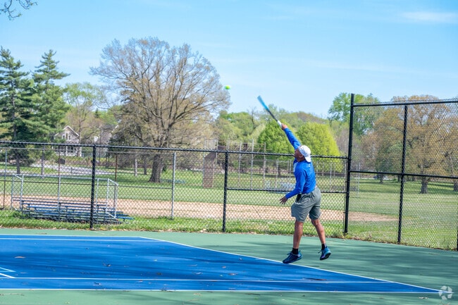 Fairfax residents love to stay active in the warmer months of the year.