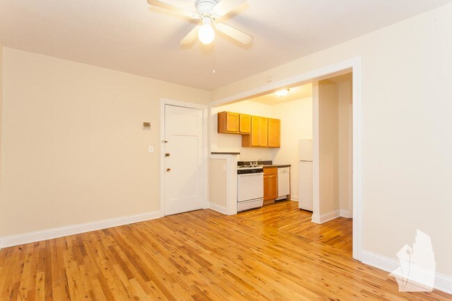 837 W Wolfram St unit 305, Chicago, IL 60657 - photo 3