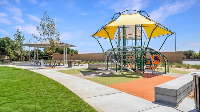 Fanucchi Ranch Amenity Park 3of7