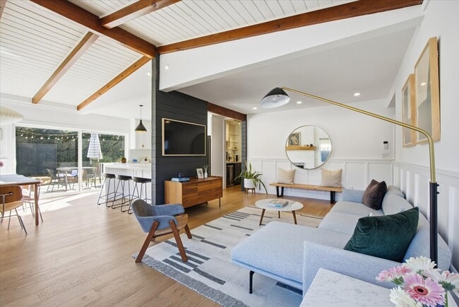 3834 W 147th Place, Hawthorne, CA 90250 - photo 5