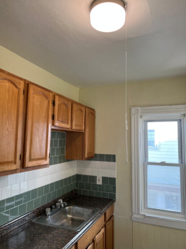 68 Russo St unit 2, Providence, RI 02904 - photo 3